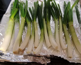 Foto del paso 2 de la receta: Calçots al horno