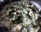 Foto del paso 5 de la receta: Acelgas con huevo y salsa cremosa... 🤔🍳🧀🍶🍽