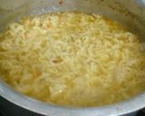 A picture of step 3 of Chicken spice Noodles.