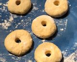 Foto langkah ke 6 dari resep Donat kentang, super empuk tahan lama.
