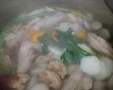 Foto langkah ke 3 dari resep Soup Lobak Jamur Hioko.