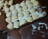 Foto del passaggio 5 della ricetta Ravioli freschi ricotta e spinaci