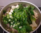 Foto langkah ke 4 dari resep Sup Bakso Tahu.