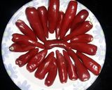 A picture of step 1 of Sweet Red Chili Pickle.