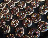 Foto langkah ke 7 dari resep Kue Kering Donat (Donut Cookies).