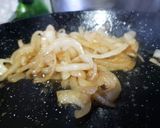 Foto del paso 2 de la receta: Hamburguesa de Ternera con Philadelphia y cebolla caramelizada