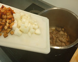 Foto del paso 2 de la receta: Ragout de cerdo con judías verdes