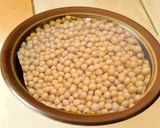 A picture of step 3 of Pattani Sundal (Pea Sundal).
