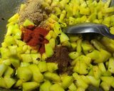 सिम्पल दुधी फ्राय भाजी (Dudhi Fry Bhaji Recipe In Marathi) रेसिपी स्टेप 3 फोटो 