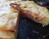 Cheddar sajtos krumplitorta, fokhagymás sajtszósszal recept fázis 11 fotója