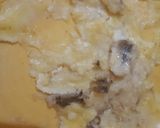 A picture of step 2 of Nendrum banana noruku (banana halwa).