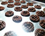 Foto langkah ke 5 dari resep Choco chips cookies.