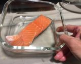 A picture of step 1 of Japanese Salted Salmon (Shiojake).