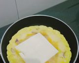 Foto langkah ke 2 dari resep Omelete keju sederhana.