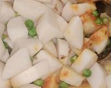 आलू टमाटर की सब्जी (Aloo Tamatar ki sabzi recipe in hindi) रेसिपी चरण 3 फोटो