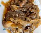 A picture of step 5 of Instant Pot Filipino Bistek.