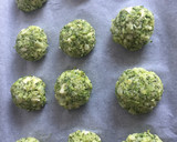 Foto del paso 2 de la receta: Croquetas de brócoli al horno