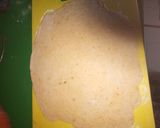 A picture of step 2 of Cryspy round crackers.