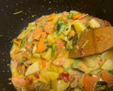 A picture of step 5 of Vegetable rice.