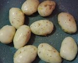 A picture of step 7 of Vegetarian rice eggs.