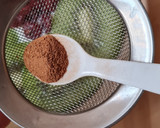 Foto del paso 5 de la receta: Smoothie bowl de yogur de canela, con kiwi fresco, cranberries y almendras remojadas