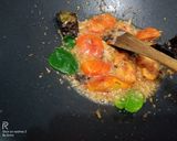 Foto langkah ke 4 dari resep Sambal kering kentang.