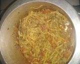 Foto del paso 5 de la receta: Pollo desmechado con orégano