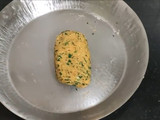 मेथी मसाला पुरी. (methi masala puri recipe in marathi)