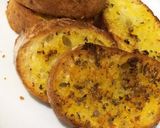 Foto langkah ke 5 dari resep Garlic bread.