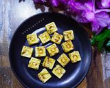 A picture of step 4 of Rasmalai Chocolate mini bars.