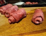 Foto del paso 2 de la receta: Involtini de Escalopa con jamón y queso
