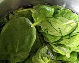 A picture of step 1 of Spinach rice.