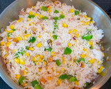 ஸ்வீட் கார்ன் புலாவ் ரெசிபி ஸ்டேப் 3 புகைப்படம்