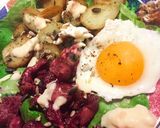 Une image de l'étape 8 de Salade Magret de canard et sa sauce au Roquefort.