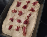 Foto del paso 4 de la receta: Focaccia de queso y jamón serrano MC