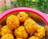 A picture of step 2 of Boondi Laddu.