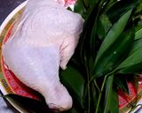 รูปขั้นตอนการทำที่ 1 ของ ไก่ต้มใบชะมวง