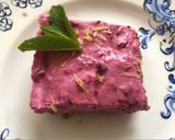 A picture of step 8 of Frozen blackberry and pistachio cheesecake 💖.