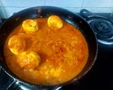 A picture of step 4 of Egg Do Pyaza.