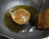आलू पूरी (Aloo puri recipe in hindi) रेसिपी चरण 8 फोटो