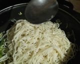 A picture of step 4 of Veg Hakka Noodles.