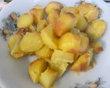 Une image de l'étape 5 de Écrasée gratinée de pommes de terre à l'ail, crème et emmental.