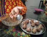 A picture of step 3 of Mawa chocolate modak.