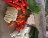 Foto langkah ke 2 dari resep Ayam Kukus Kuah Pedas🌶.