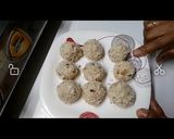 A picture of step 3 of Cheese lolipops.