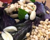 Foto del passaggio 1 della ricetta Farfalle al pesto Di basilico