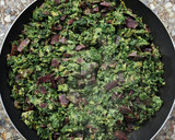 Foto del paso 4 de la receta: 🥘 Revuelto de remolacha, hojas de remolacha, huevo y muzzarella 🥘 Receta de aprovechamiento
