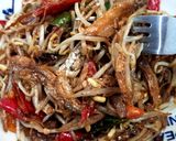 Foto langkah ke 3 dari resep Tumis Toge Ikan Asin.