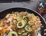 A picture of step 6 of Crispy Bitter Gourd Fry.