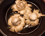 Foto del paso 5 de la receta: Alcachofas a la plancha con aliño de ajo, aceite y perejil